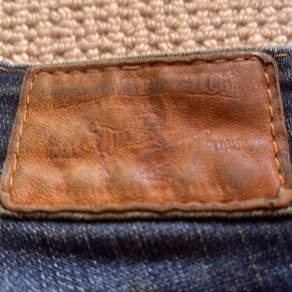 True Religion jeans - Picture 3 of 9